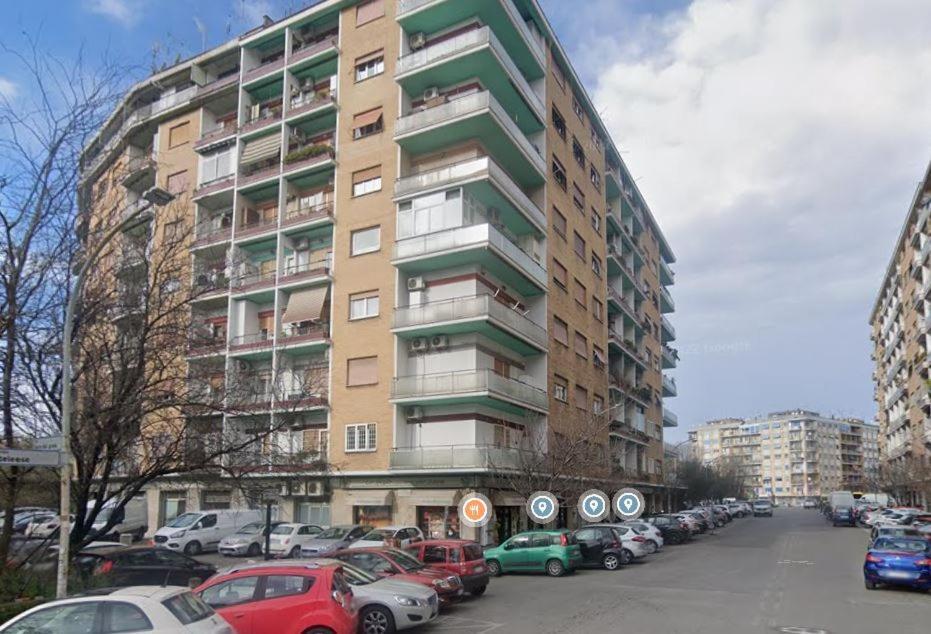Holiday Home Telese Roma Bagian luar foto